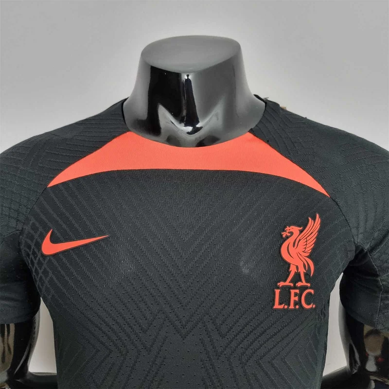 22-23 Liverpool jersey black with orange training suit player version