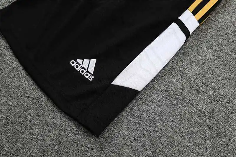 22-23 Juventus Training Suit Short Sleeve Kit Black