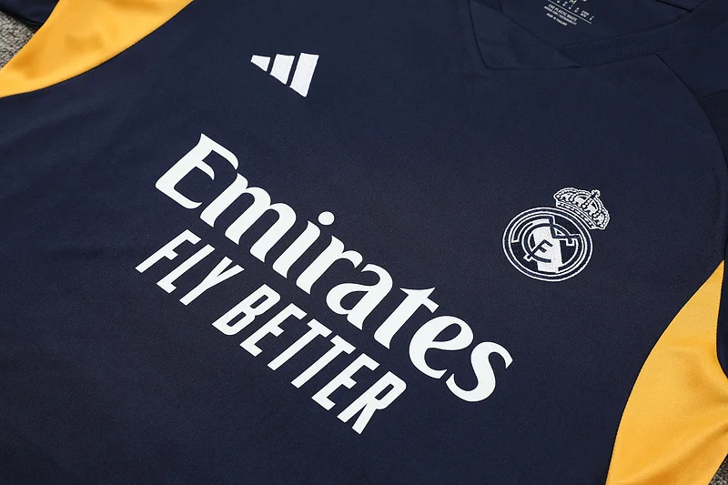 23-24 Real Madrid training kit