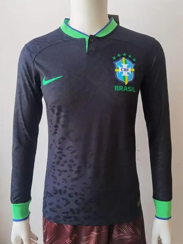 2022 Brasil black long sleeve player version