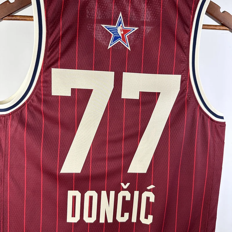 ALL-STAR red 77 DOCIC