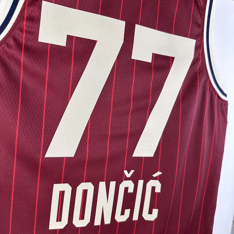 ALL-STAR red 77 DOCIC