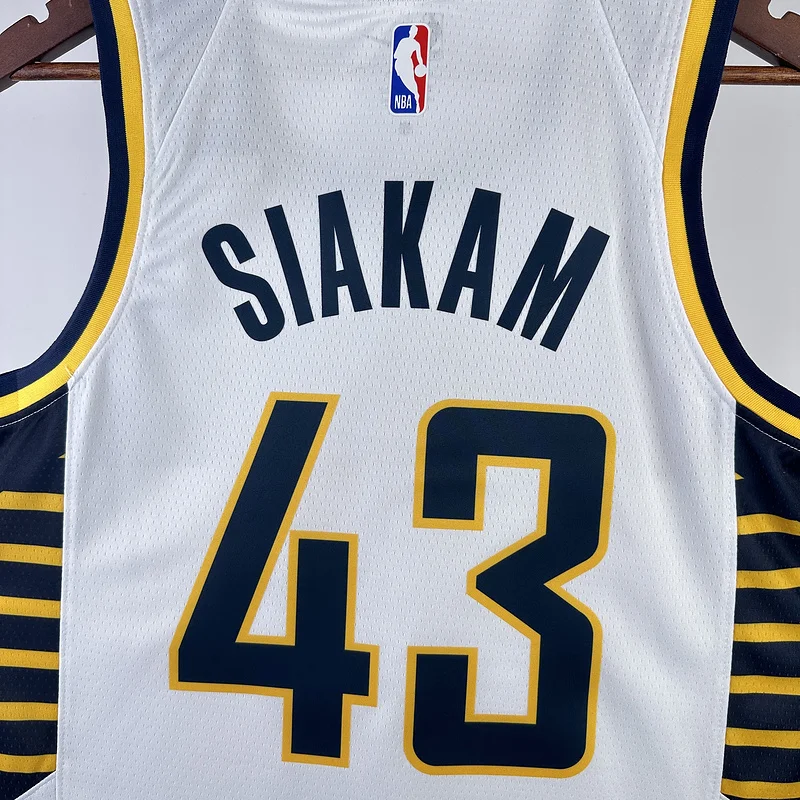 Pacers white 43  SIAKAM