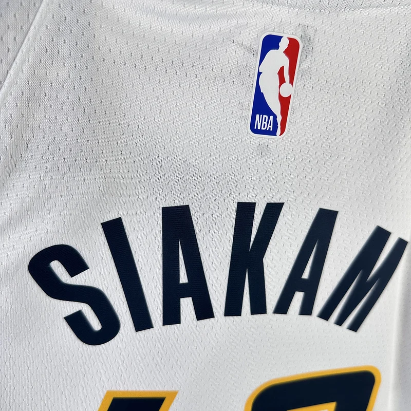 Pacers white 43  SIAKAM