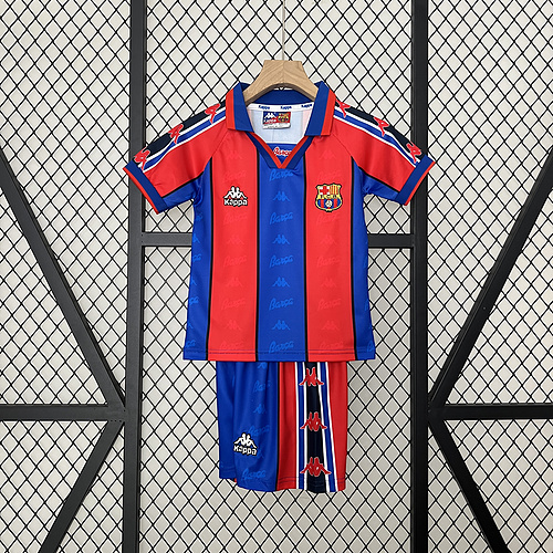 95-97 Barcelona home kids kit Barcelona