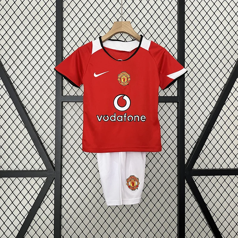 05-06 Manchester United home kids kit football jersey