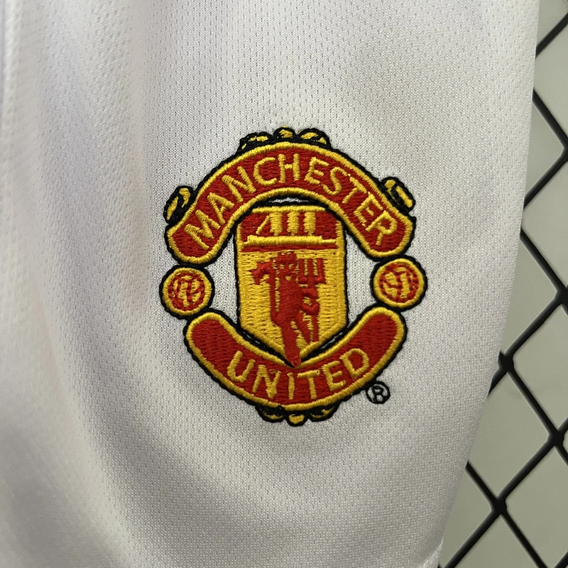 05-06 Manchester United home kids kit football jersey