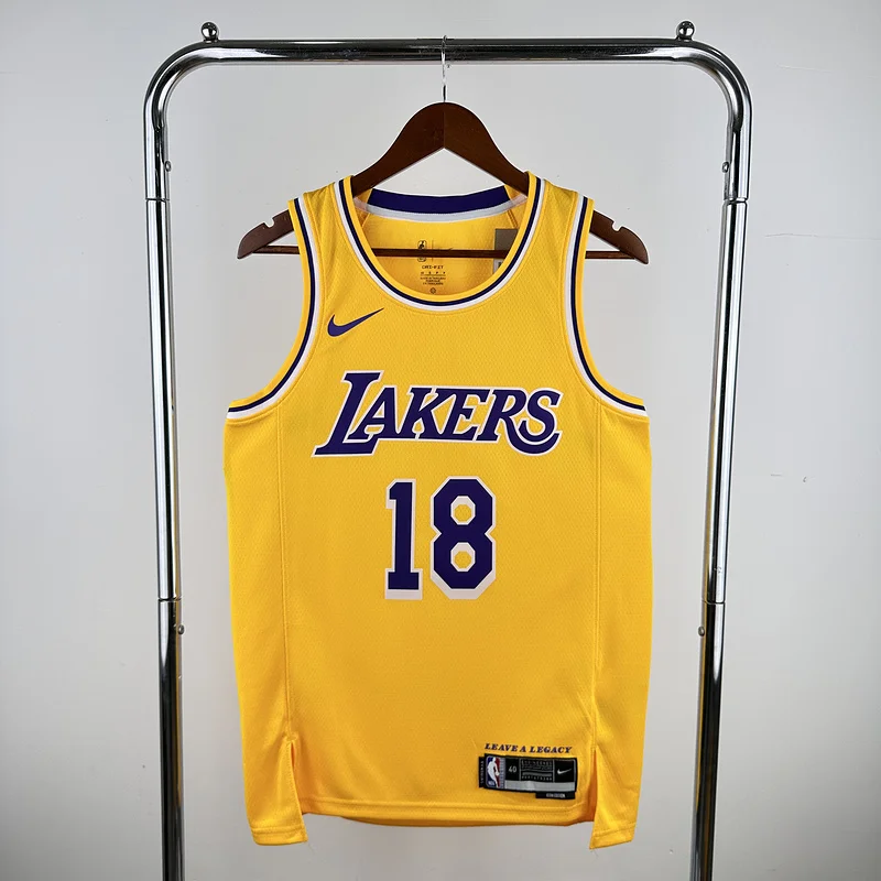 LE SSERAFIM members uniform NBA Los Angeles Lakers jersey  #18