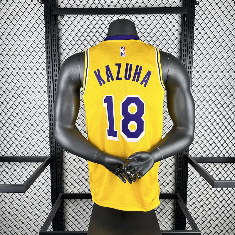 LE SSERAFIM members uniform NBA Los Angeles Lakers jersey  #18