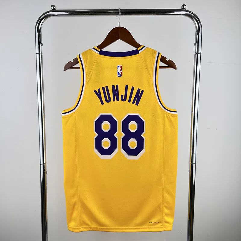 LE SSERAFIM members uniform NBA Los Angeles Lakers jersey  #88 YUN JIN