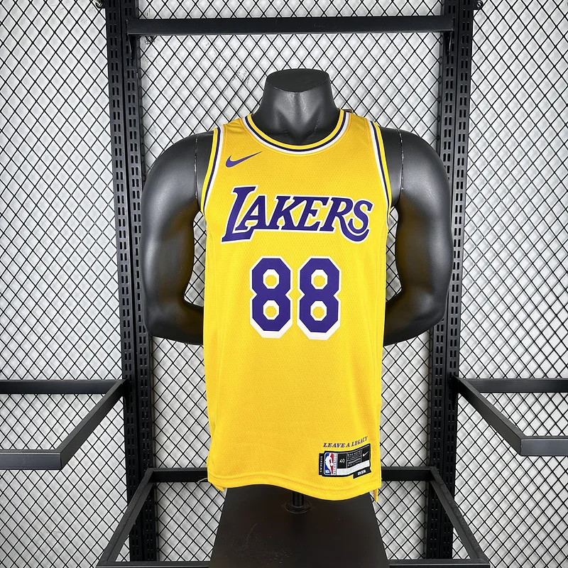 LE SSERAFIM members uniform NBA Los Angeles Lakers jersey  #88 YUN JIN