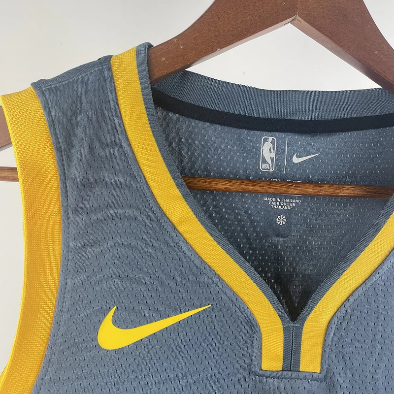 2018 Season Golden State Warriors gray #8