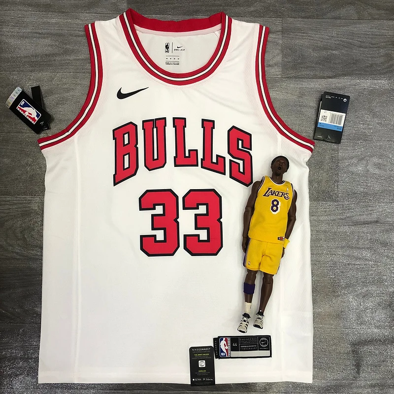 NBA Chicago Bulls Basketball jersey round neck white #33 PIPPEN