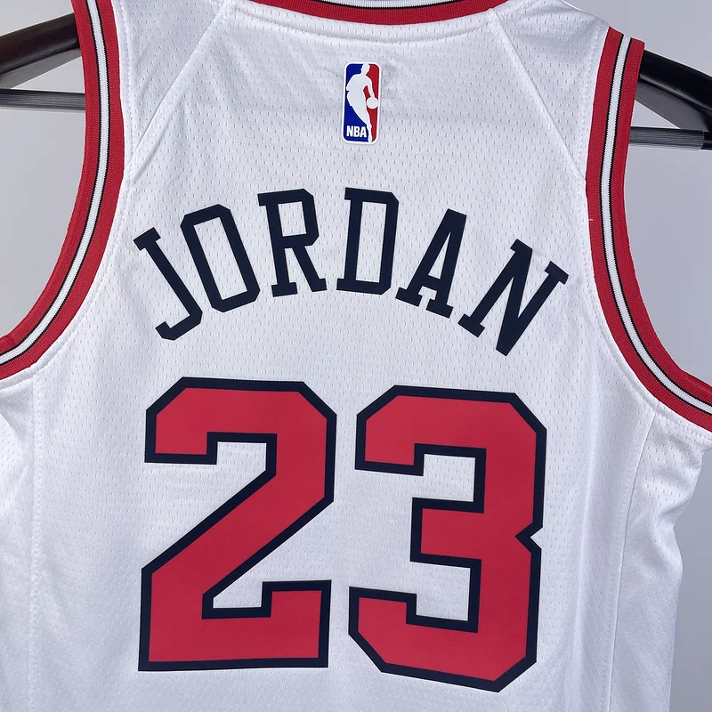 Youth kids Basketball Jersey Chicago Bulls White #23 JORDAN