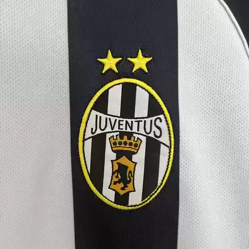 02/03 Juventus jersey Home Retro