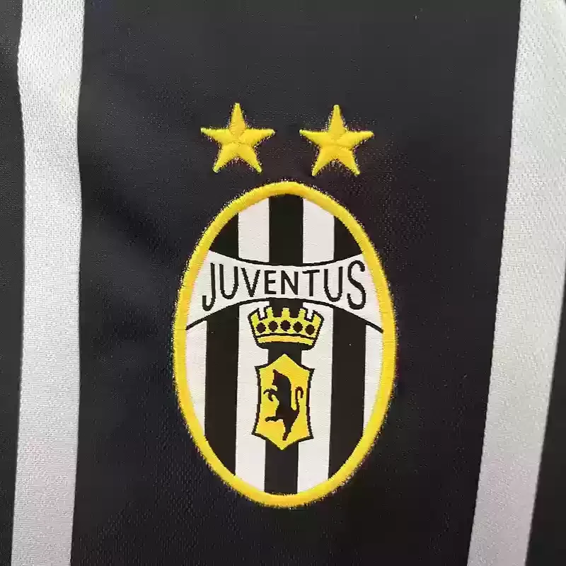 00/01 Juventus jersey Black Retro