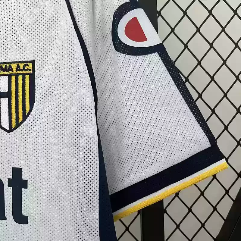 03/04 Parma jersey Away Retro