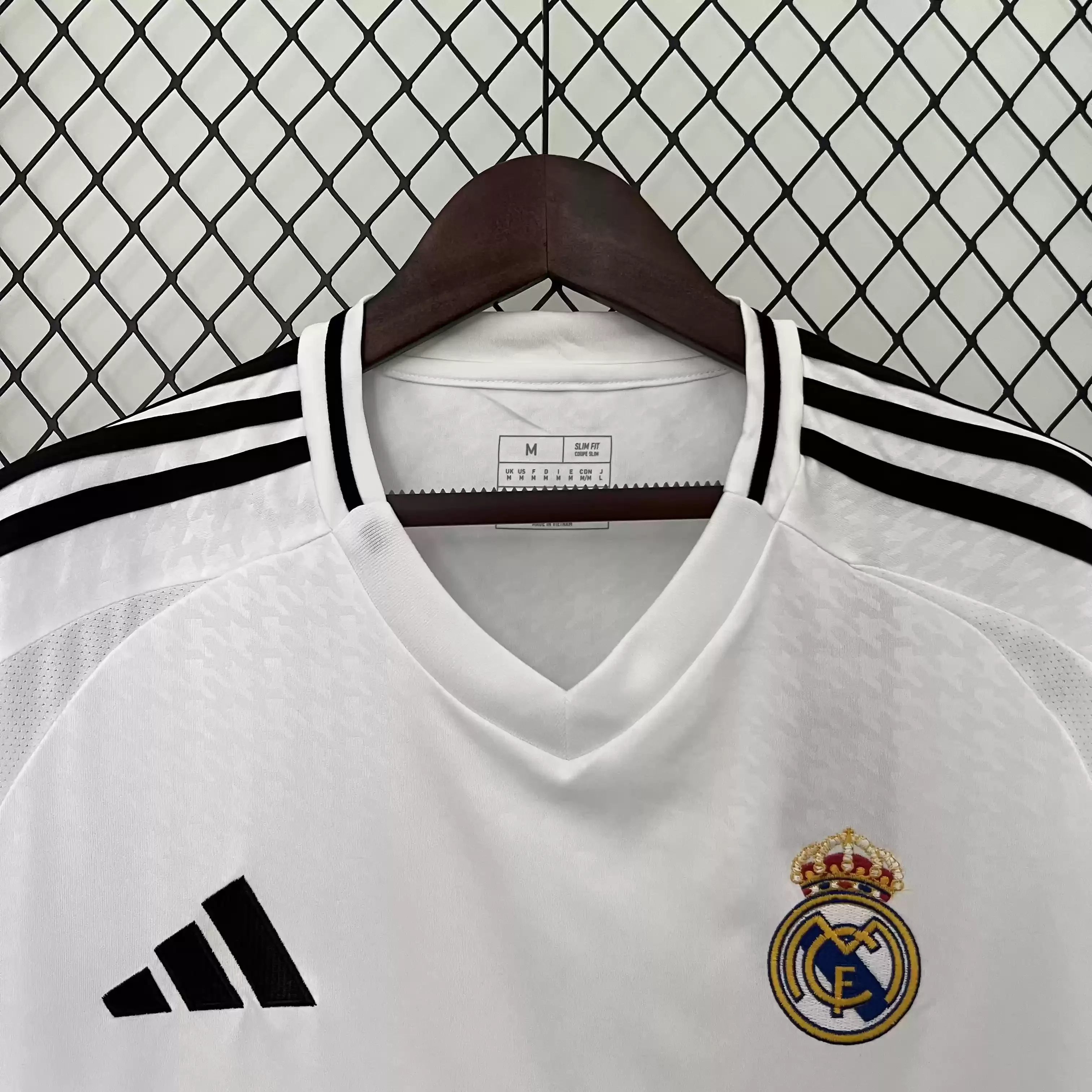 24/25 Real Madrid Jersey home