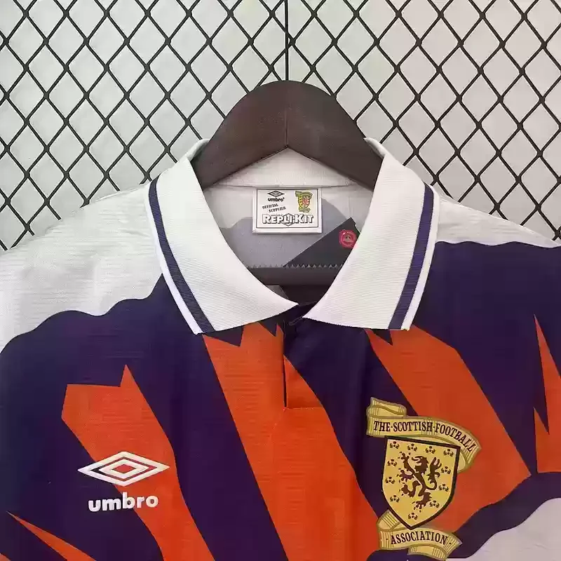 91/93 Scotland Jersey Retro Away