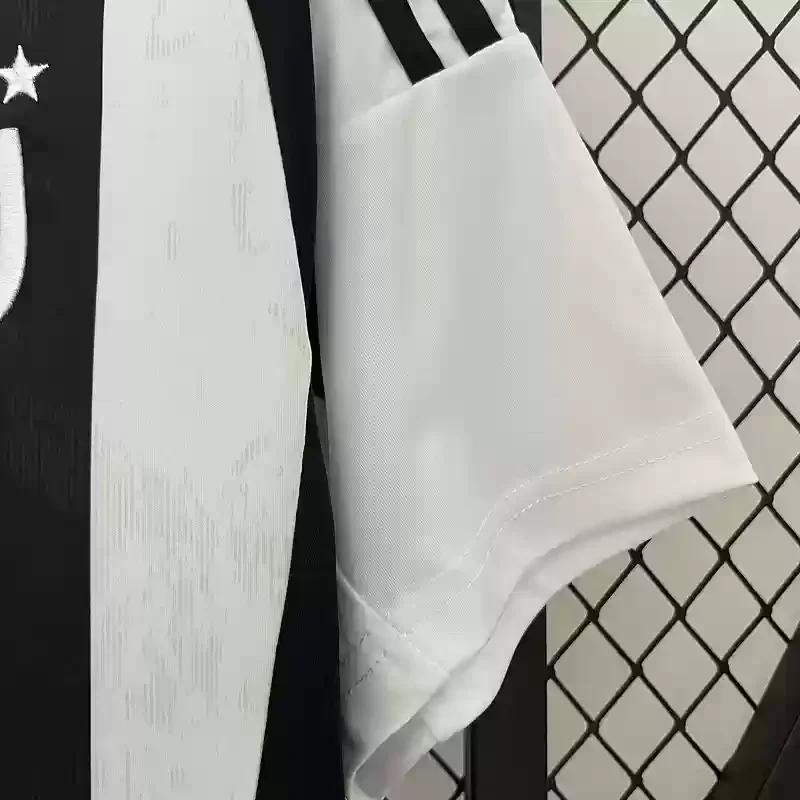 24/25 Juventus Home football jersey