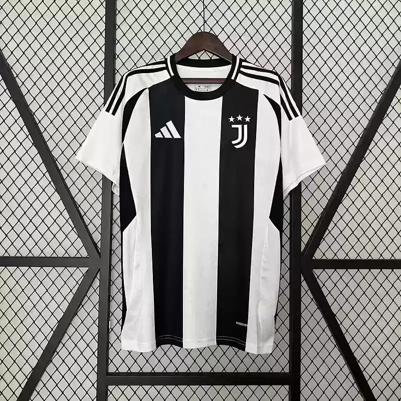 24/25 Juventus Home football jersey