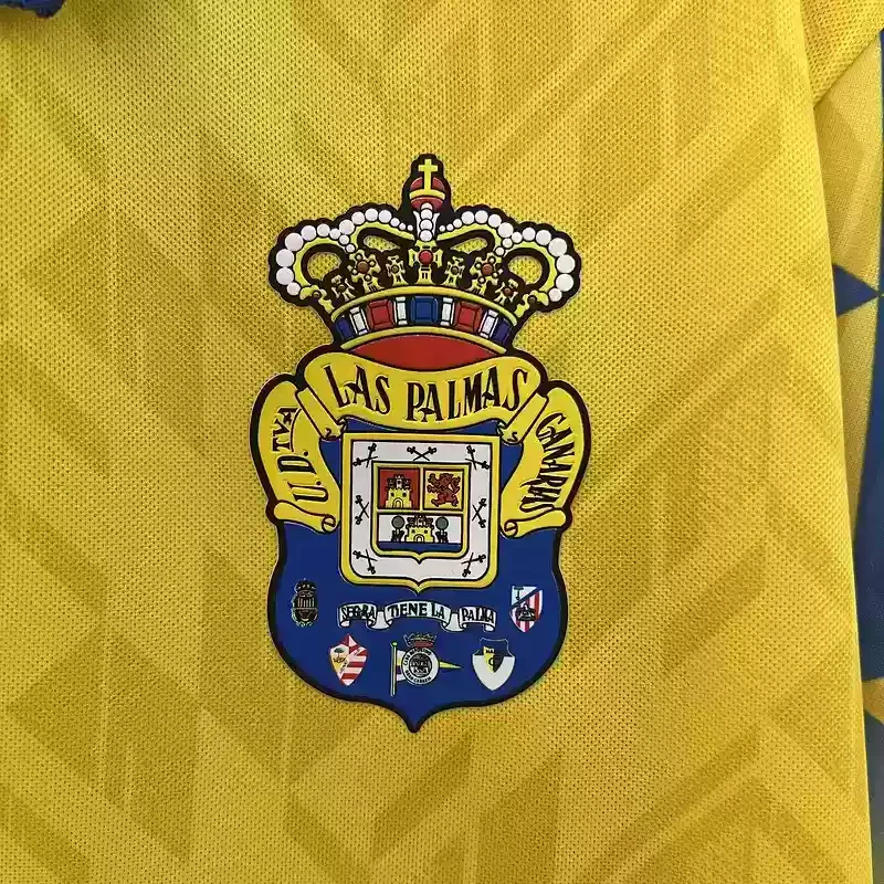 24/25 Las Palmas Home football jersey