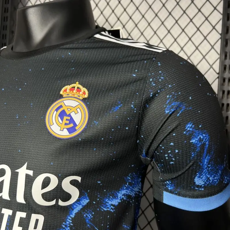 24-25 Real Madrid  Soccer Jersey Player Version