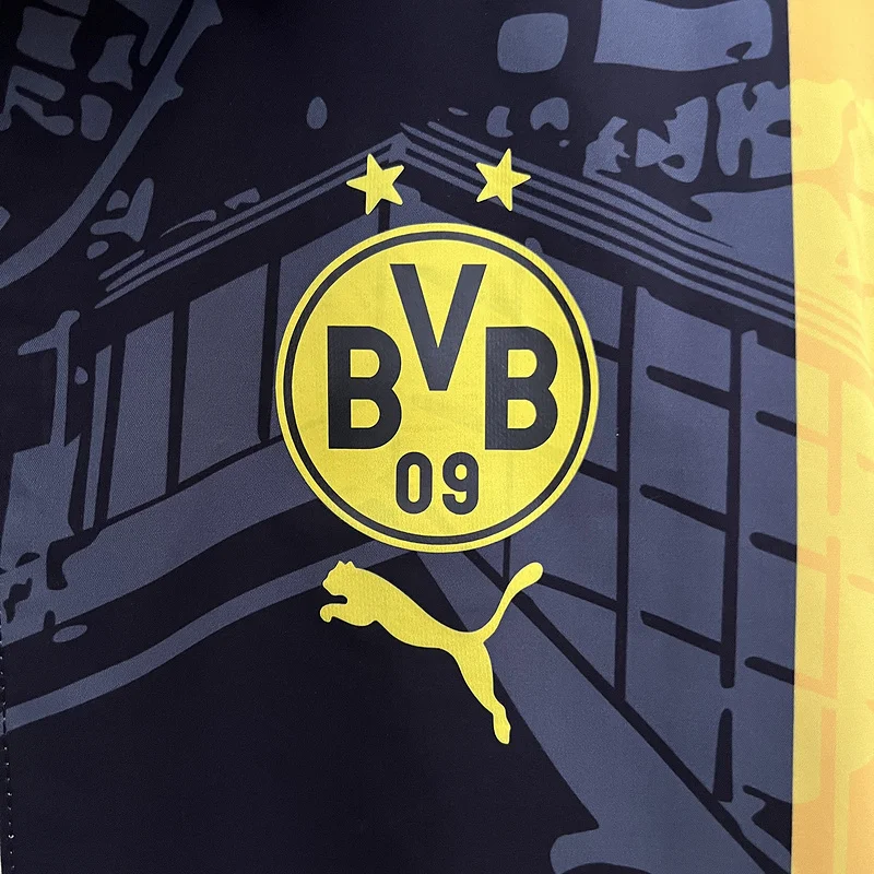 24-25 Borussia Dortmund Trench Coat 