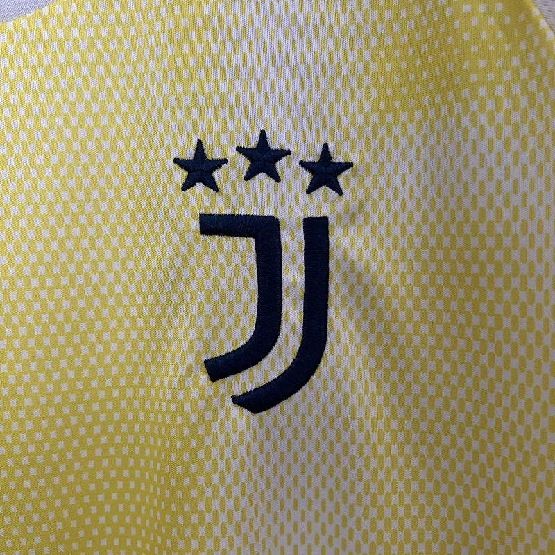 24-25 Juventus Away soccer jersey