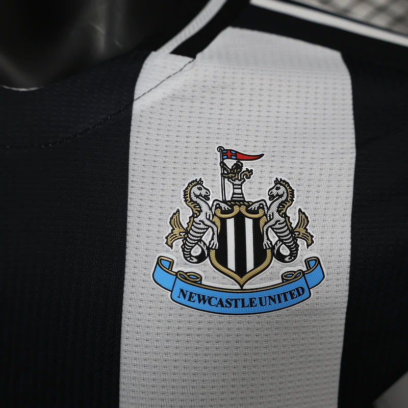 24-25 Newcastle United Home Player version soccer jersey