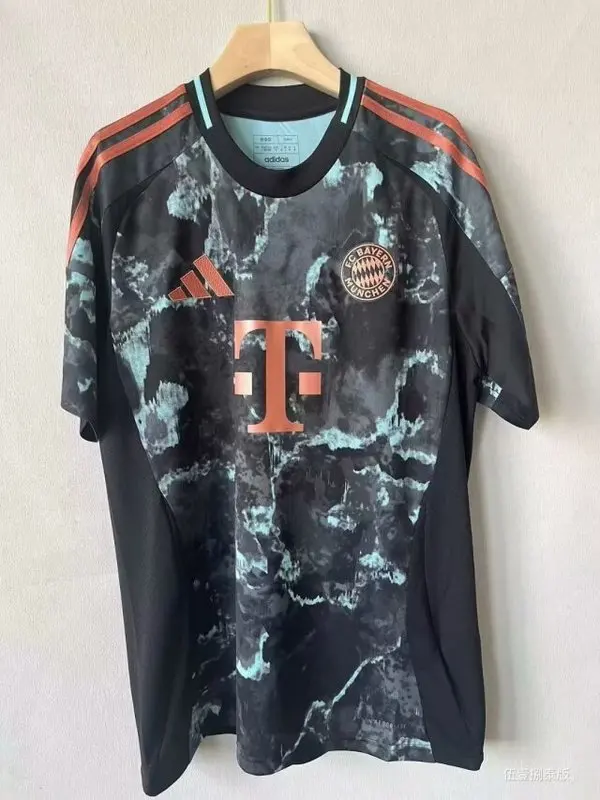 24-25 Bayern Munich away soccer jersey