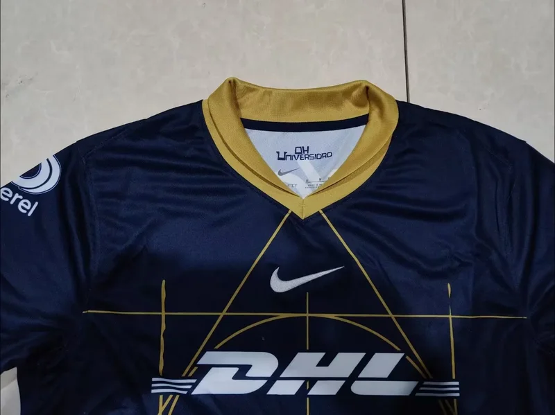 24-25 Pumas away soccer jersey