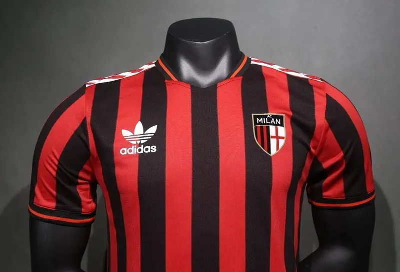 24-25 Ac Milan retro model player version football jersey