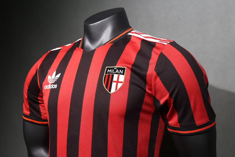 24-25 Ac Milan retro model player version football jersey