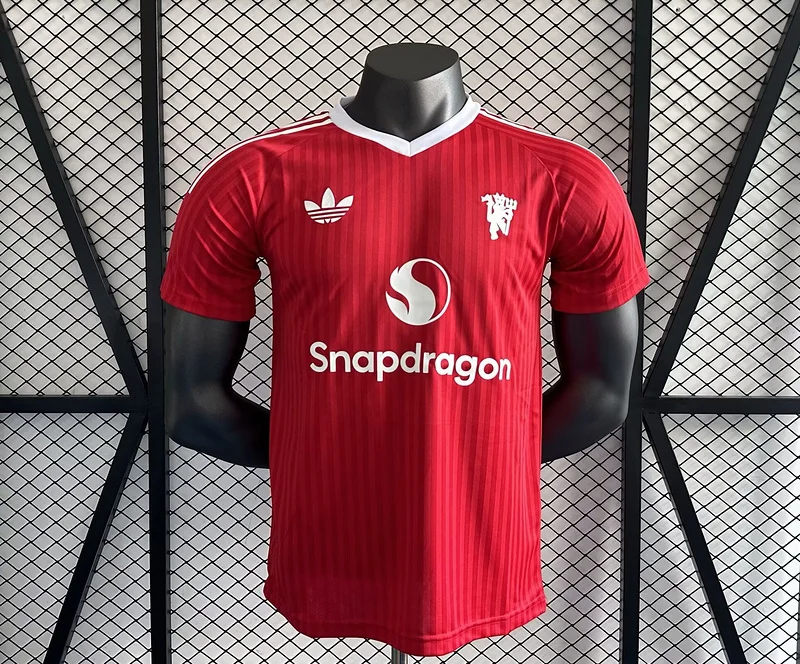 24-25 Manchester United red Player version soccer jersey