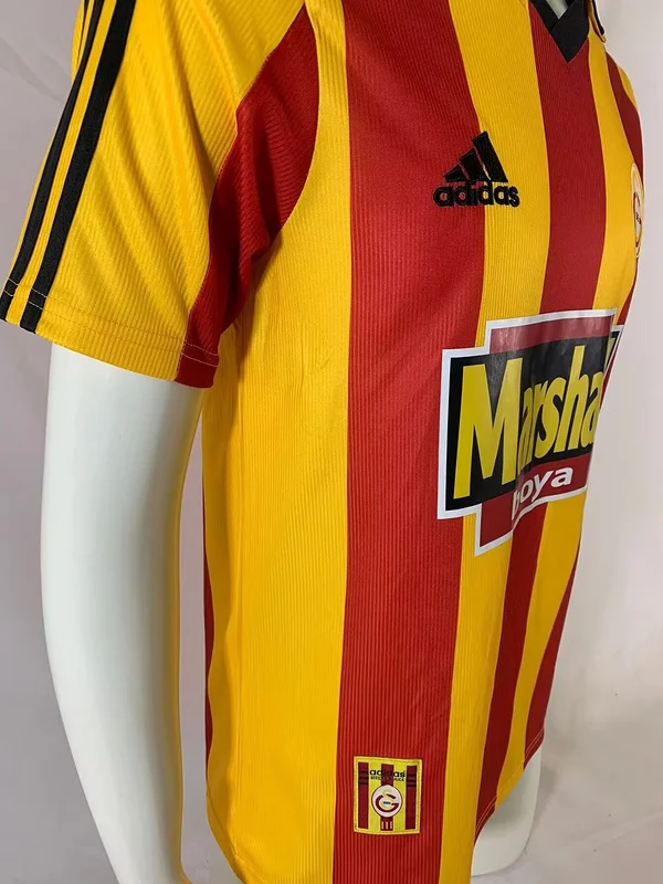 99-00 Galatasaray home soccer Jersey