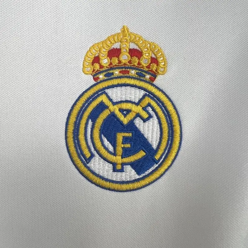 03-04 Real Madrid Home Retro football Jersey