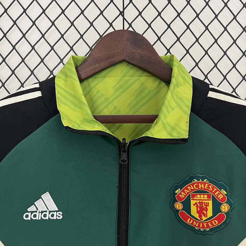 24-25 Manchester United Trench Reversible Soccer Windbreaker