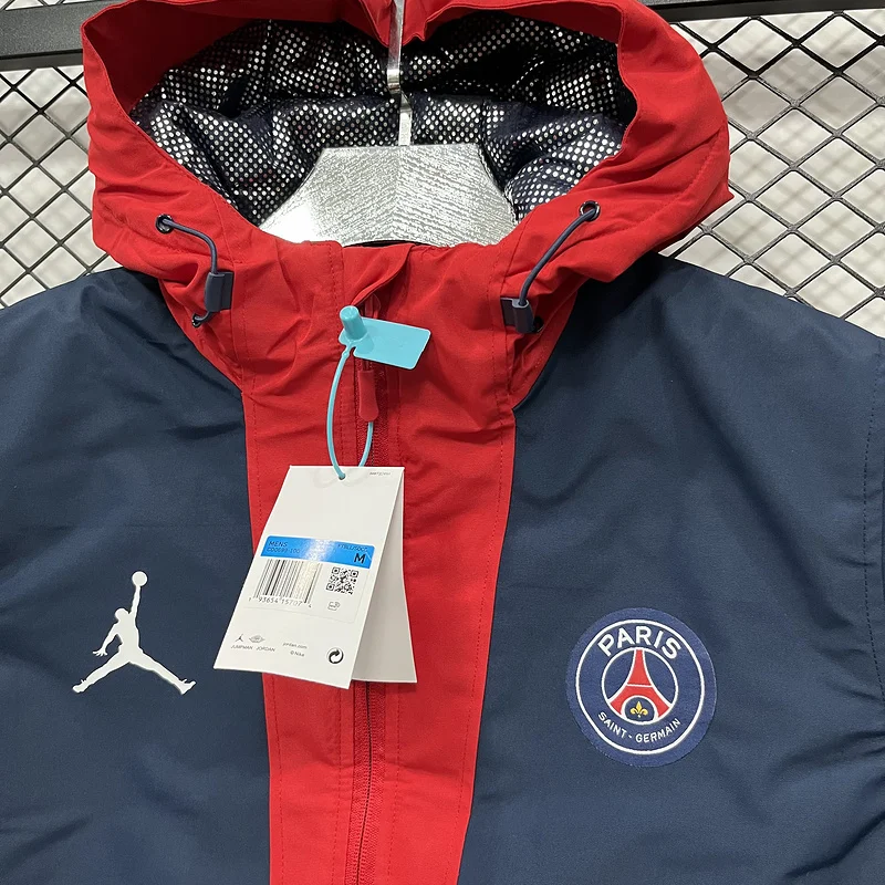 24-25 PSG white and blue cotton soccer jacket