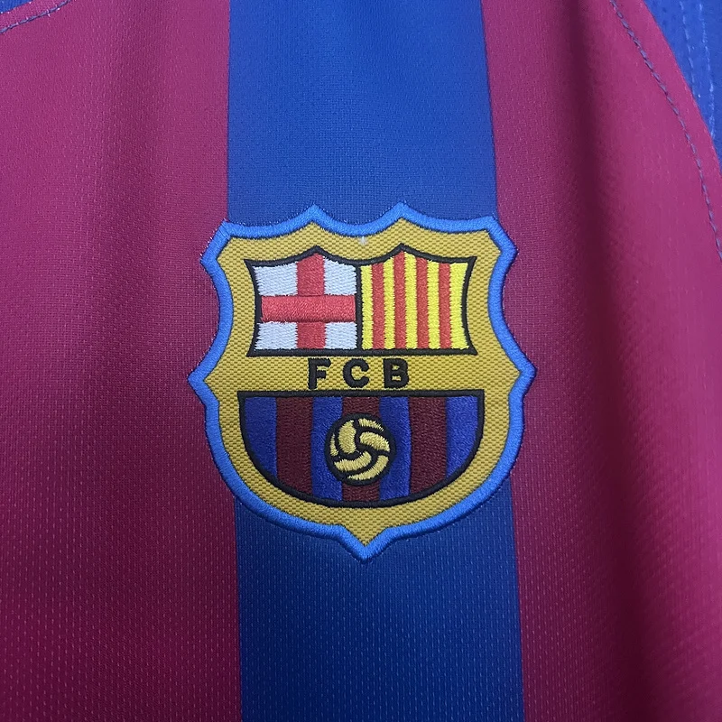 05-06 Barcelona home retro football jersey