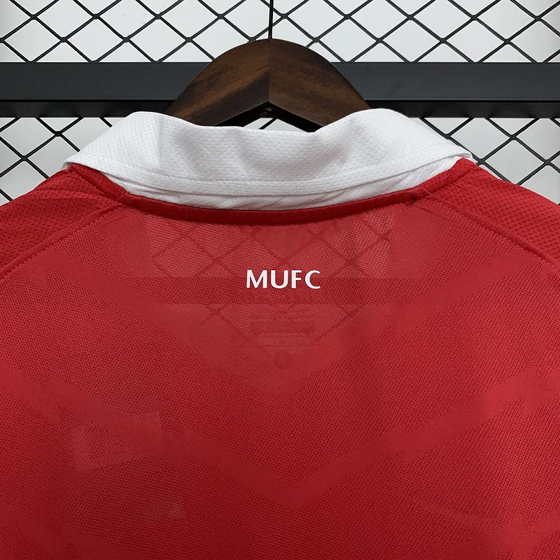 10-11 Manchester United Retro Home Soccer Jersey