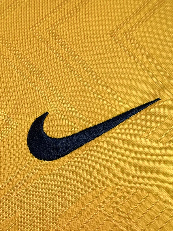 96-94 An away retro long sleeve jersey