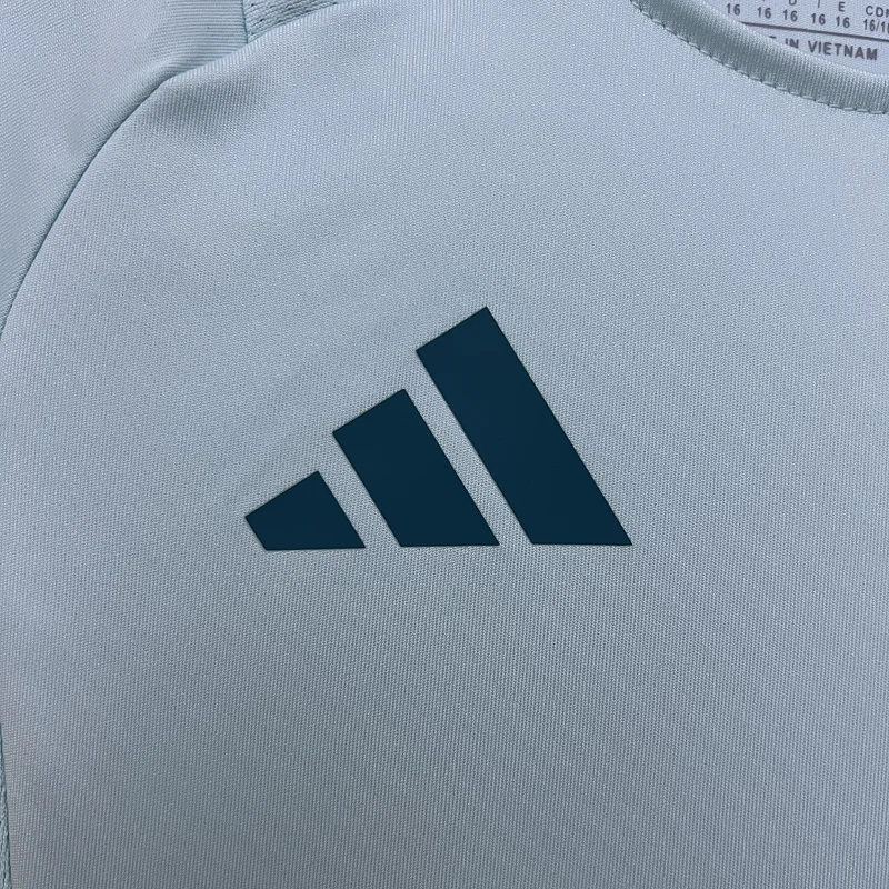 25-26 Cruzeiro training Kids Kit