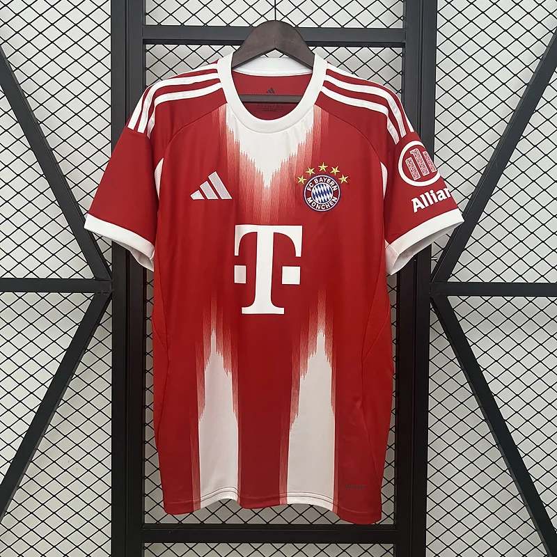 25-26 Bayern Munich Home Soccer Jersey