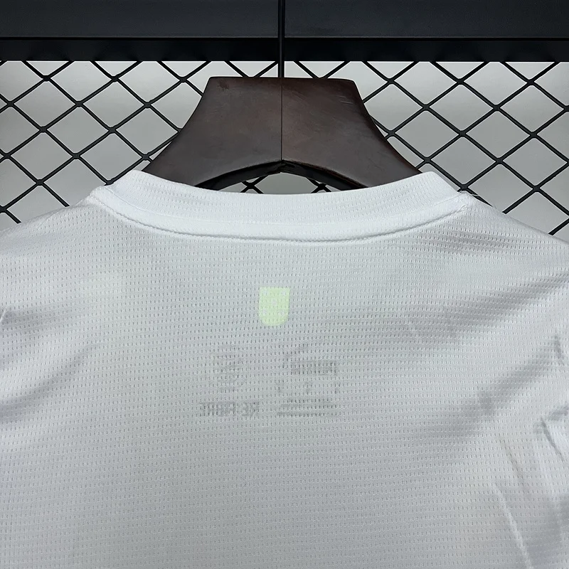 2025 kids Portugal away size: 16-28