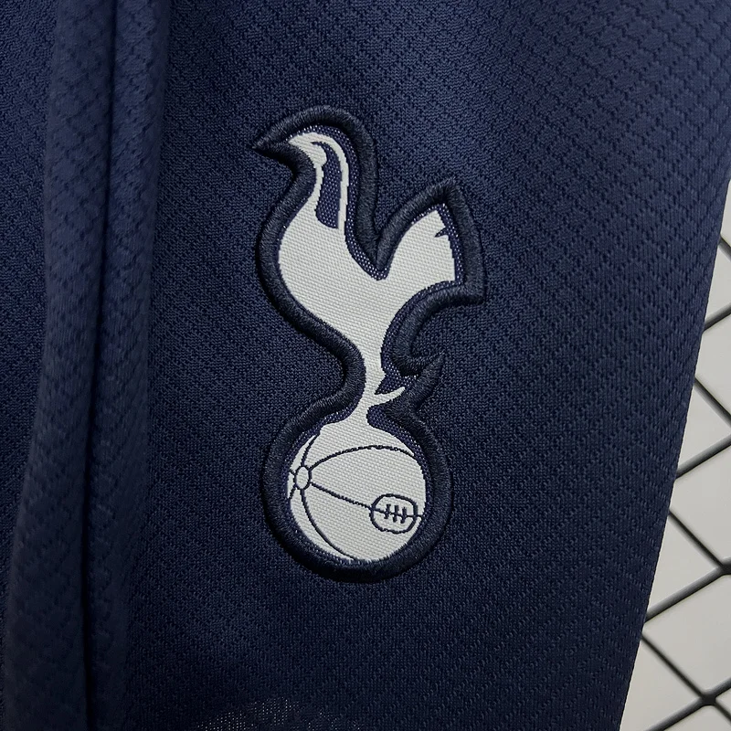 25-26 Tottenham Home Kids Kit