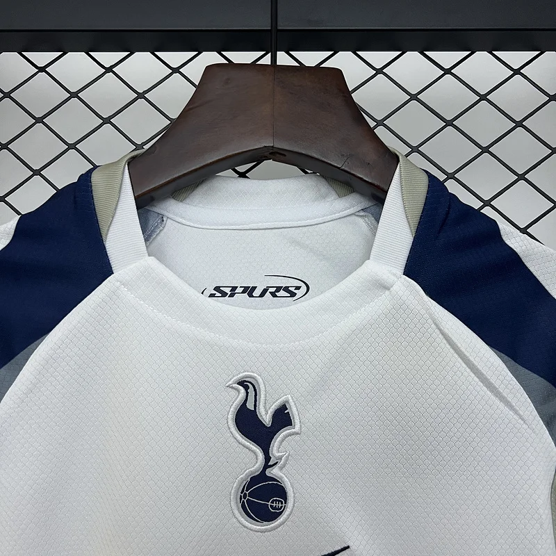 25-26 Tottenham Home Kids Kit