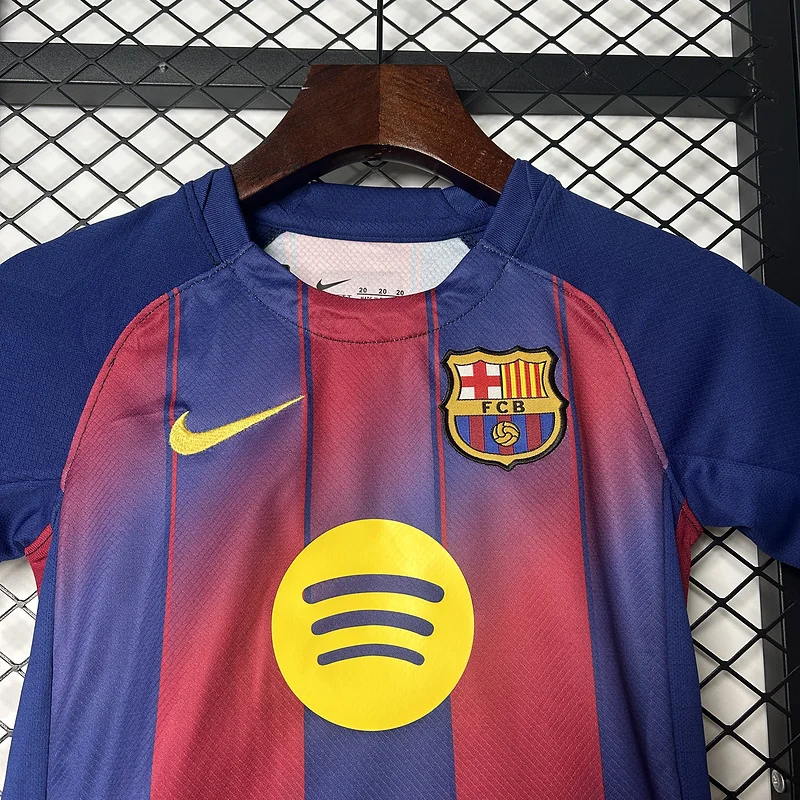 25-26 Barcelona Home Kids Kit