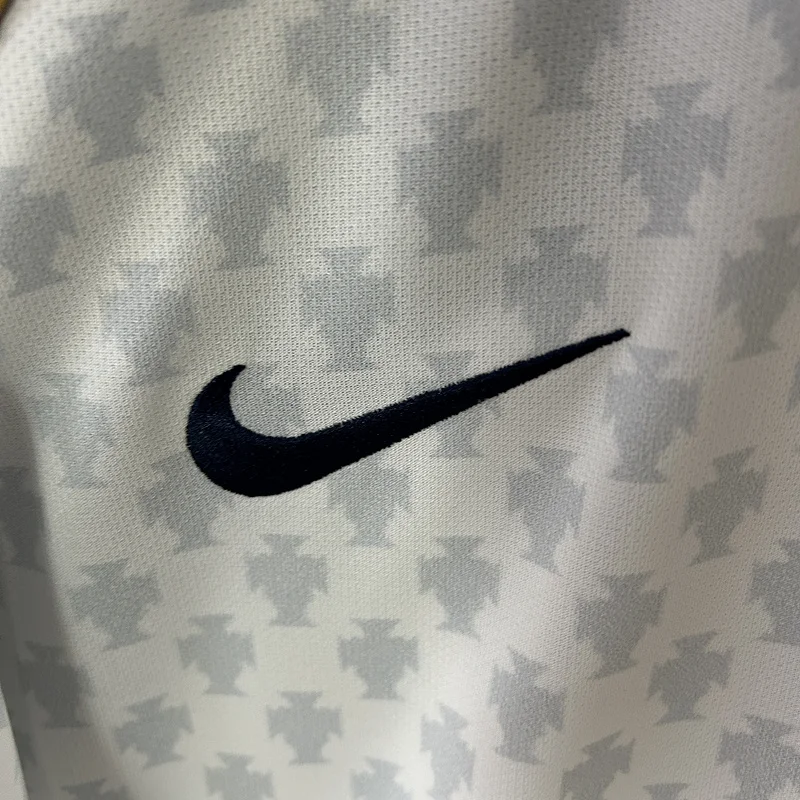 Retro Portugal 2004 Away S-XXL