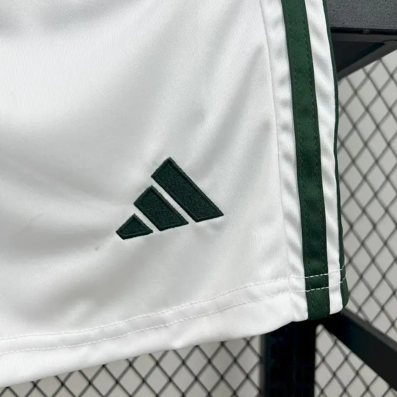 25-26 Celtic home kid kit